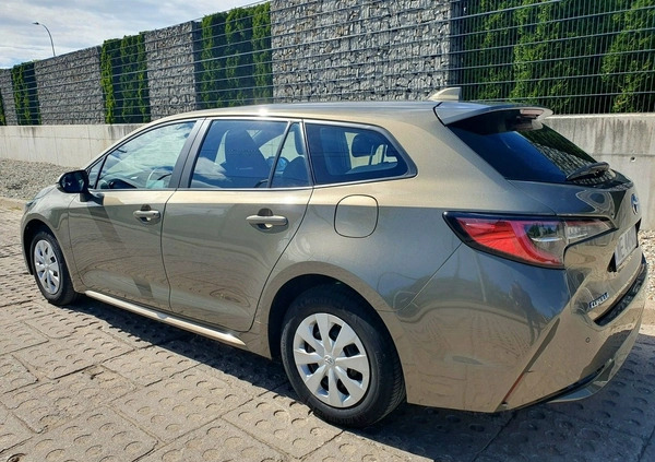 Toyota Corolla cena 51626 przebieg: 79990, rok produkcji 2019 z Skoczów małe 154